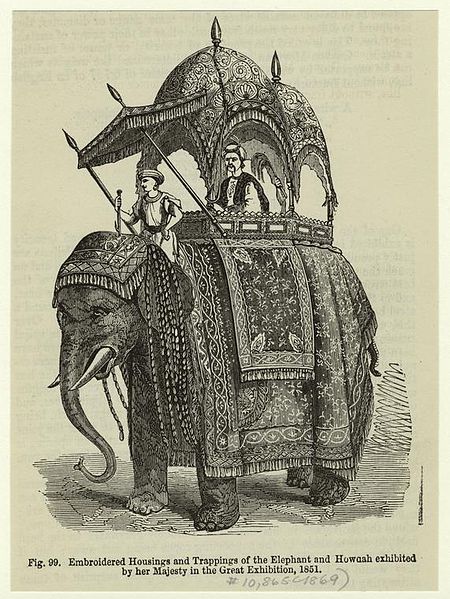 پرونده:Embroidered housings and trappings of the elephan.jpg